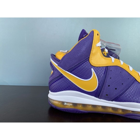 Nike Lebron VIII 8 QS \